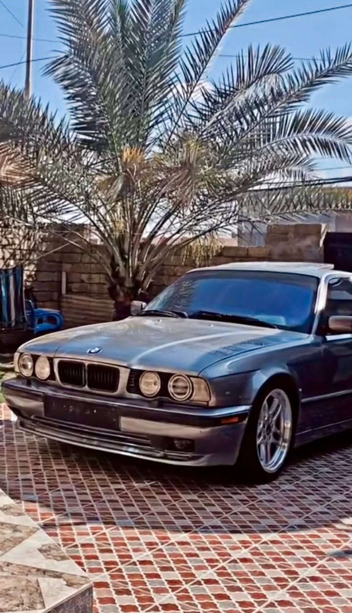 السلام عليكم الحلال للبيع محرك مسكر فانوص 6v موديل ٩١ محدث ٩٤لون نفطي  رقم اربيل دولي سنويه ل٣١  بدون حادث صبغ جماليه : ويل m  دعاميات m تخم تاير جديد تبريد ثلج سلايت ٣ طكات دبل جكمجه دركه تحكم داخل مخمل من لونه رصاصي باسمي السياره ماتعبك ثاني يوم احولك سياره جاهزه من كلشي للاستفسار ع وتساب ***********

