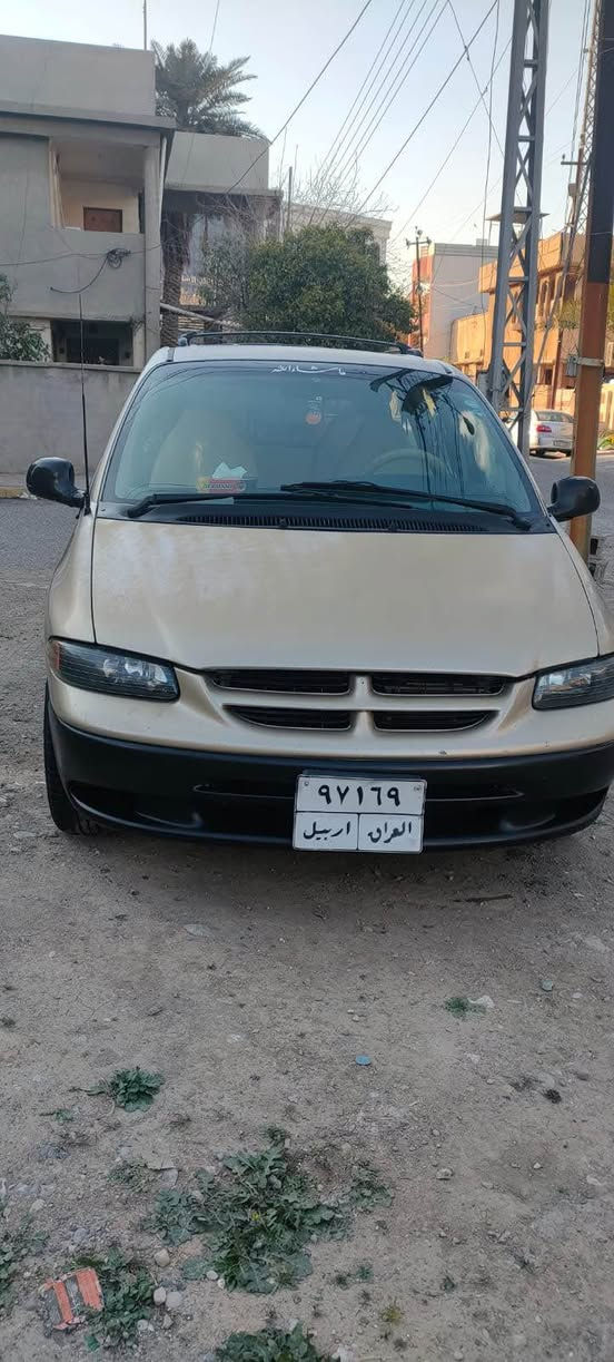 كرايسلر كرفان موديل 2000 حجم المحرك 3800 
فئة LXI

نوع السيارة 
كرايسلر  تاون اند كونتري 

كشن تحكم كهربائي مراة كهربائي قفل مركزي 

كير محرك بدون عيب 

كهربائيات اشارات  يشتغل بدون عيب 
التبريد مركز ثلاث قطع 

فقط كومبريسر عاطل 

الفان يشتغل 

للبيع او مراوس حسب القناعة  

السنويه منتهي بس شهر التاسع 2023

شرط التحويل والغرامة

***********

السعر 48 بيها مجال

مكان السيارة كركوك كركوك, العراق

