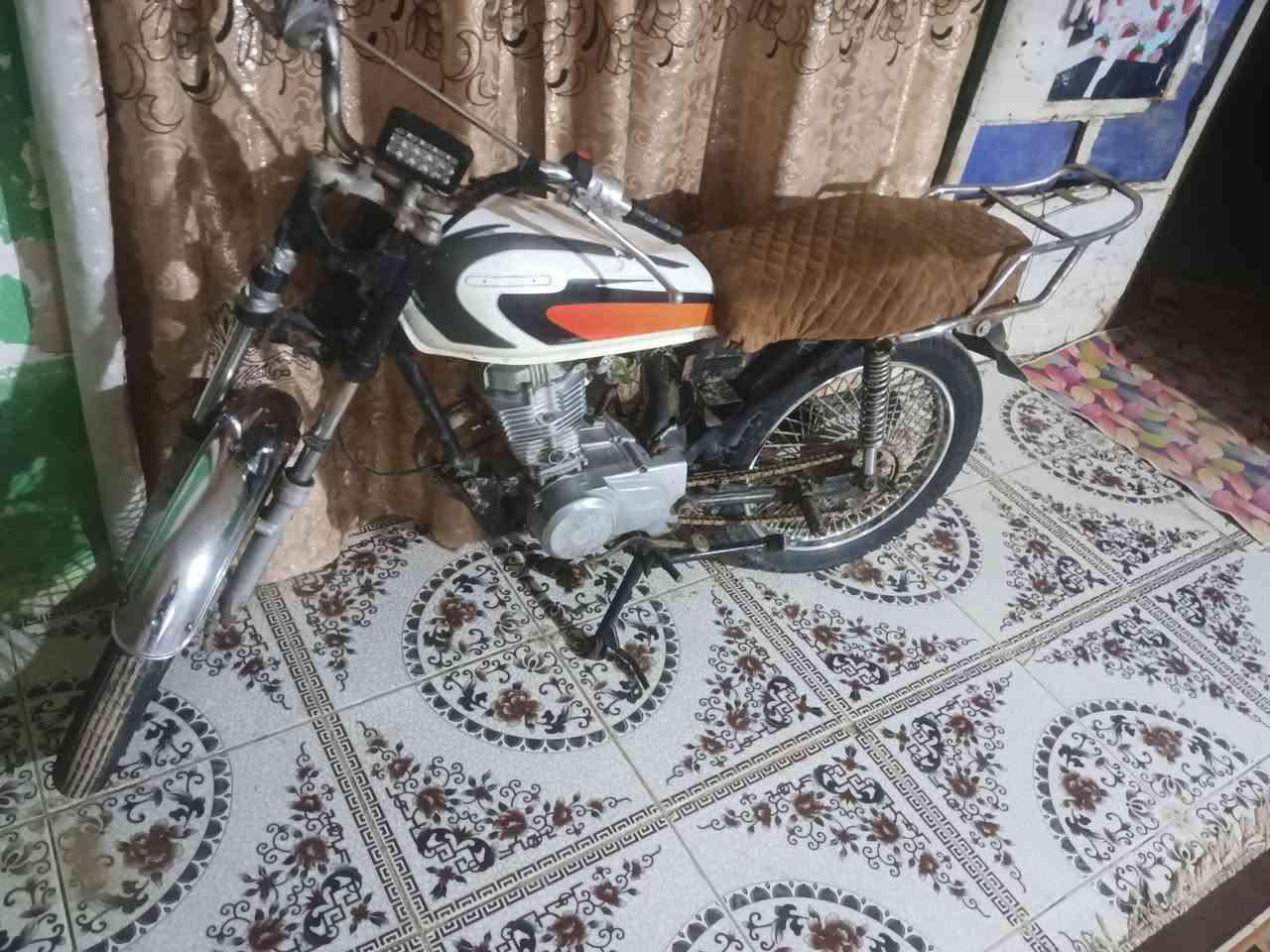 سلام عليكم دراجه لبيع كلك كلك كلك مكفوله مكاني بابل شوملي خيكان لبيع أو مراوس سعر ب225 وبيه مجال خاص مفتوح


**إذا كنت صاحب هذا الإعلان وتريد حذفه لأي سبب، رجاءا أرسل رسالة إلى الدعم الفني**