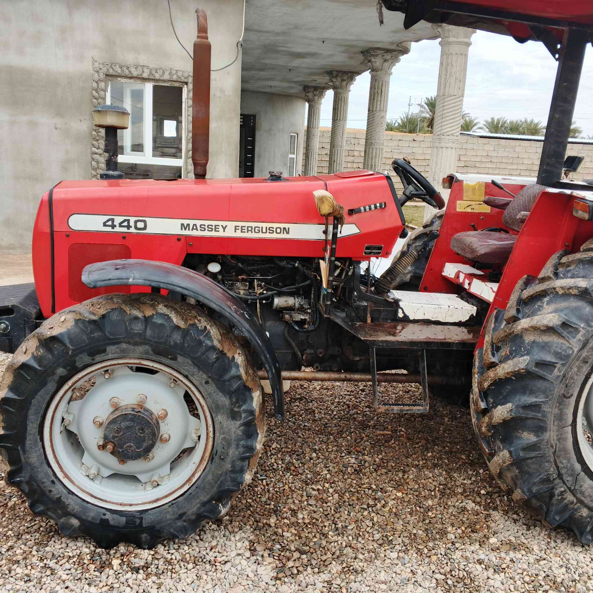 السلام عليكم تركتر للبيع نضيف شرط من كل شي مكفول الاستفسار ***********
