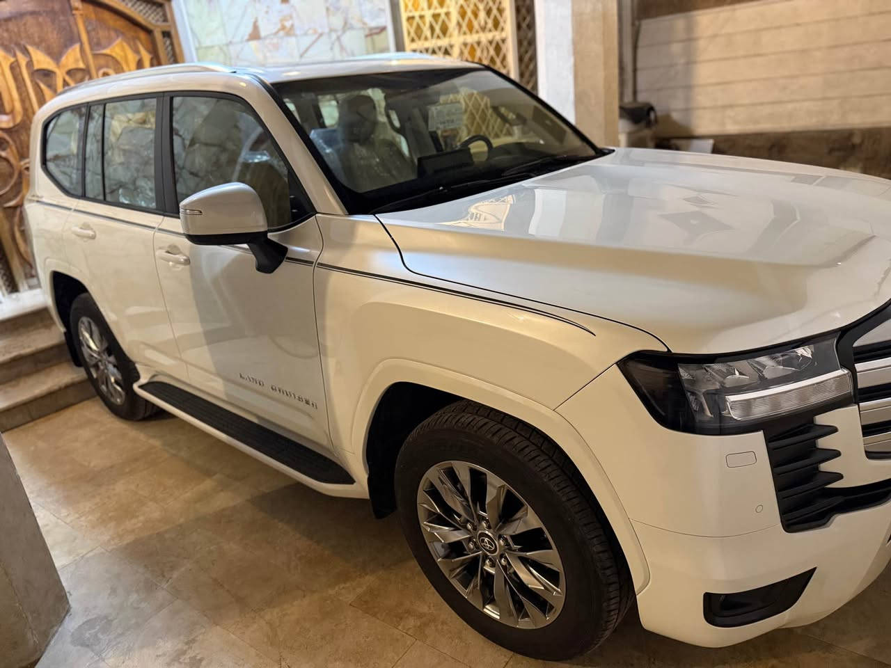 لاندكروز 2024 ساز ماشي 9,700km
السعر 70,900$ مجالها بسيط 
بغداد 

*********** بغداد, العراق
