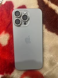 آيفون ١٥ برو ماكس ٢٥٦ • تيتانيوم • نظيف ١٠٠٪