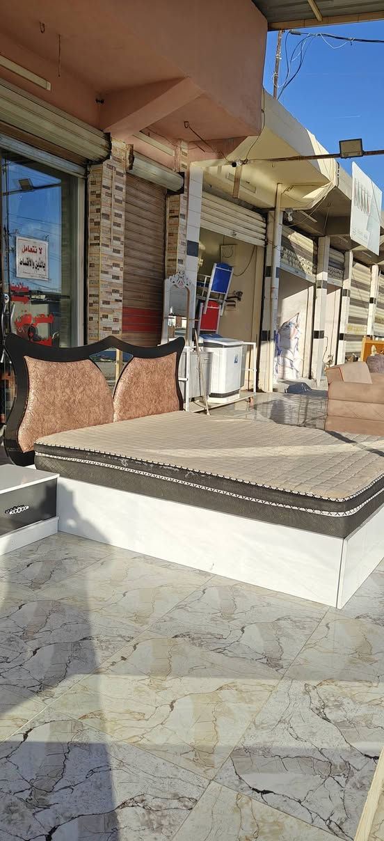 غرفه نوم نقص بس كنتور مع الدوشك اخو جديد نظيفه اي عيب ما بيها
معرض ومعمل سند للبيع وشراء الاثاث المنزلي جديد ومستعمل داقوق سايدين العشاير قرب صيدليه النعيم دكتور خليل يوجد لدنيا تفصال قنفات وديوان حسب الطلب وباحدث الموديلات الاستفسار ***********@***********
