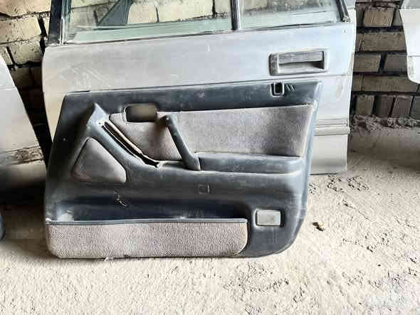 اربع بيبان وقبق جنطة ارنب ستيشن وتخم بطاين البيع جميع القطع السعر 650الف مكان نجف حيدرية استفسار ***********
