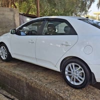 سيراتو موديل 2011خاليجي بيها صبغ قيل بدون ظربه للمراوس فقط سيارة لانتر...