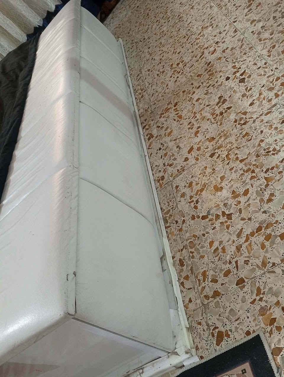 غرفه ٩قطع سعر ٥٠٠


**إذا كنت صاحب هذا الإعلان وتريد حذفه لأي سبب، رجاءا أرسل رسالة إلى الدعم الفني**