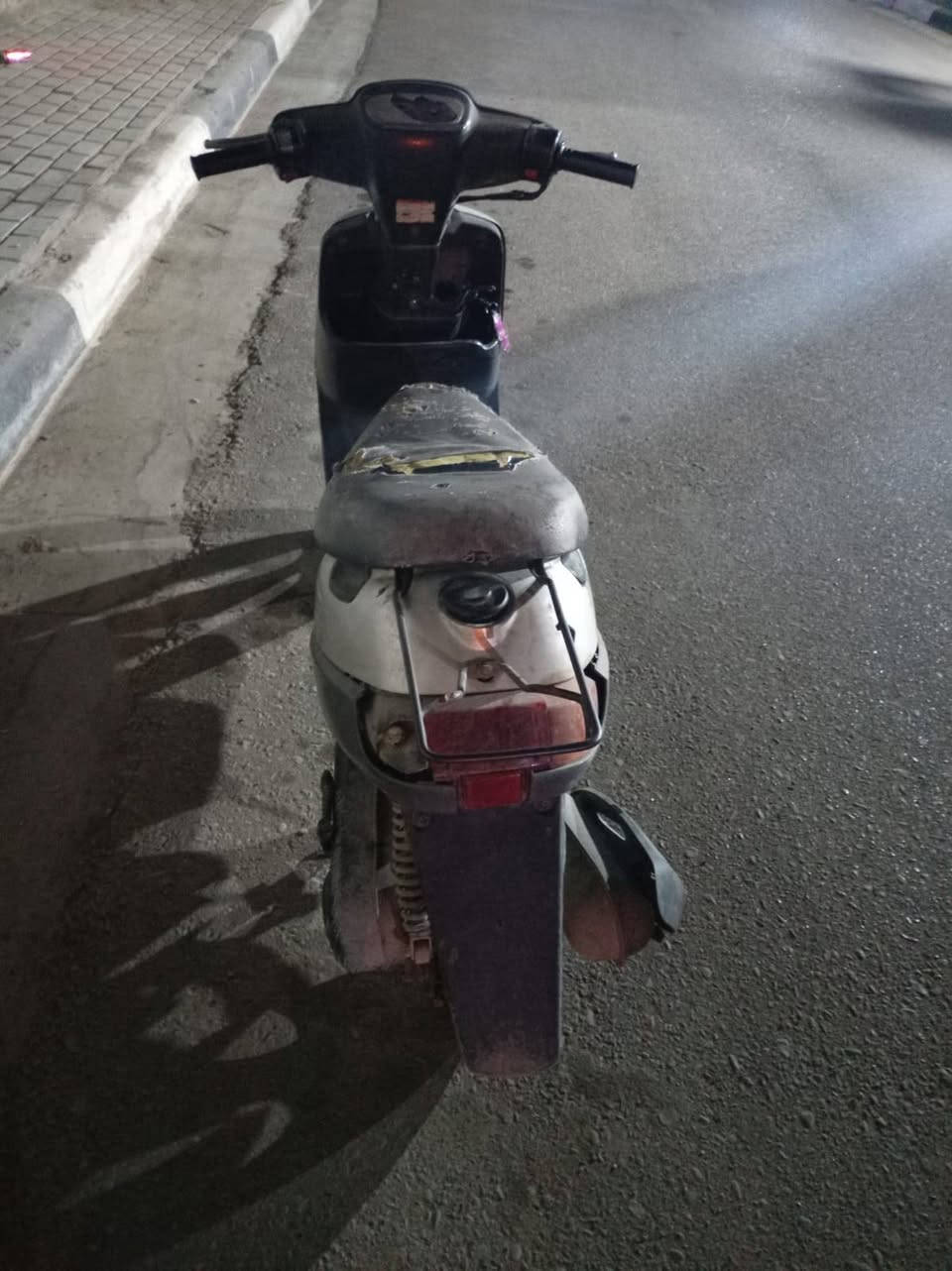 بطه مكينه ناعمة سعره 200 وبيه مجال حك الجيه ***********
