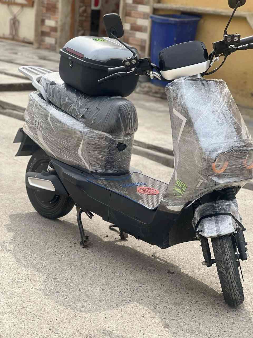 ماطور شحن للبيع 318
النظافة 100‎%‎ باتريات جدد السعر 580 وبي مجال للاستفسار الاتصال او مراسله واتساب ***********
