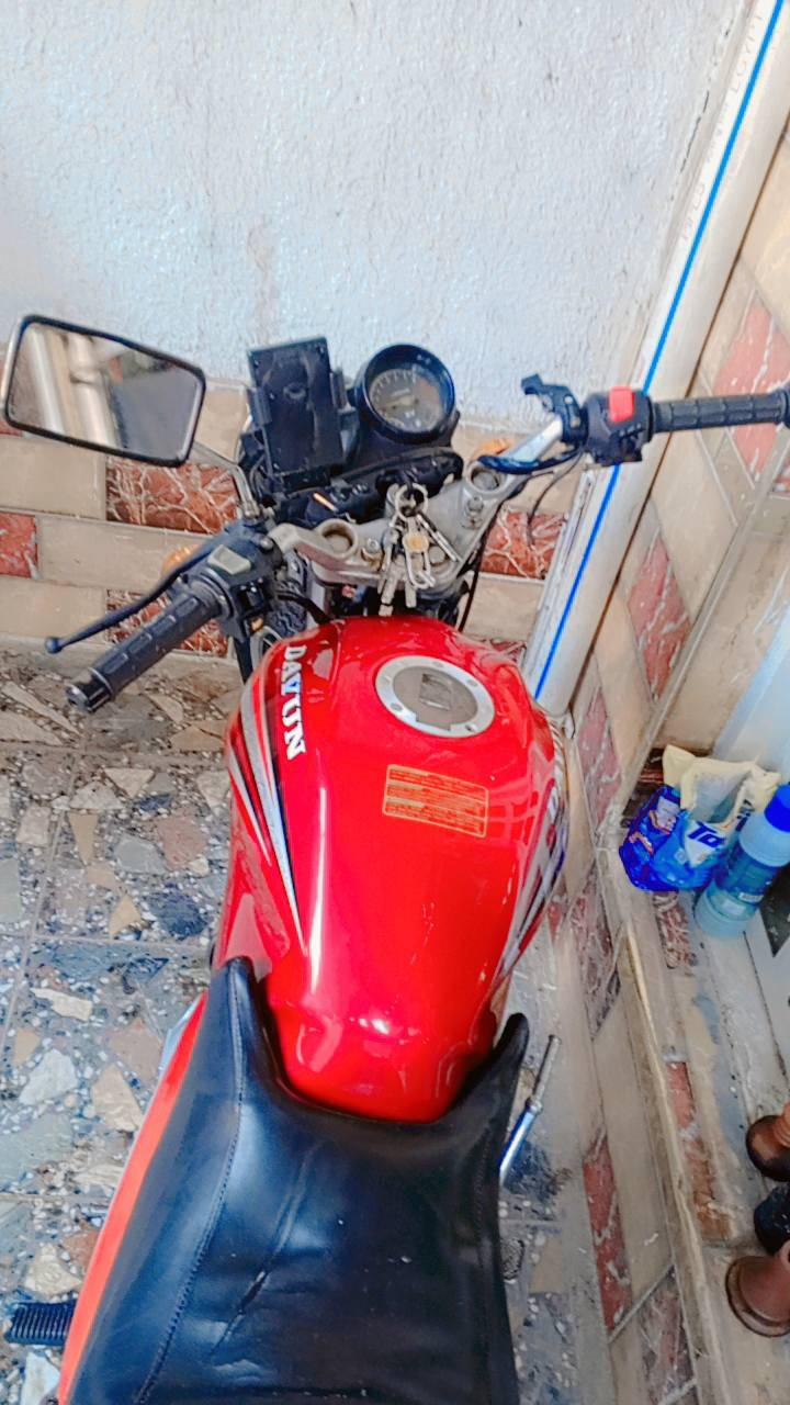 للبيع دراجه جني سعر 400شراي عنوان بغداد جسر ديالى القديم الساهرون يتصل على الرقم الموجود *********** بيه واتساب
