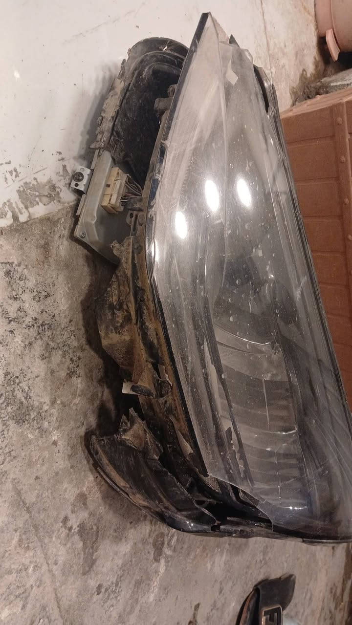 السلام عليكم مازدا يمنه سوناتا موديل 21 امريكي سعره  ٤٠ شغال بس بي كسر


**إذا كنت صاحب هذا الإعلان وتريد حذفه لأي سبب، رجاءا أرسل رسالة إلى الدعم الفني**