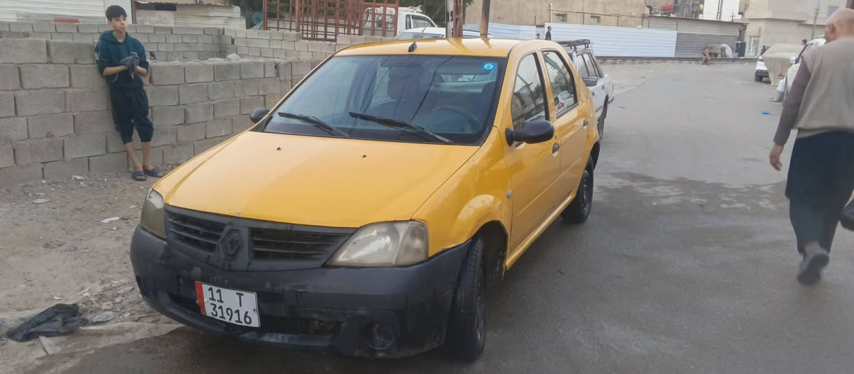 من رخصت لادمن البيع 2010بلاديه بيها نواقص بصيطه بيها خياس جو الباب موضح بل صوره مبيها صبغ ولا تبديل تبريد شغال شاشه سعر مناس جدان مكنها كاظميه ***********
