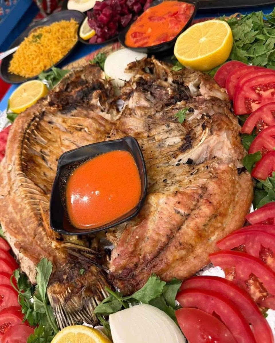 عرض السمك المسگوف 
كيلو ونص 12 بدل 14
كيلوين15بدل  17
كيلوين ونص 19بدل 22
3 كيلوات 22بدل 25
واكثر حسب الوزن
شوي كامل مع خبز وطرشي 🔥🔥🔥
موجود جميع الاوزان والعرض على جميع الاوزان✅✅
يوجد خدمه توصيل 
العنوان -المسيب-حي المعلمين
الاتصال على الارقام التاليه:
***********
***********
