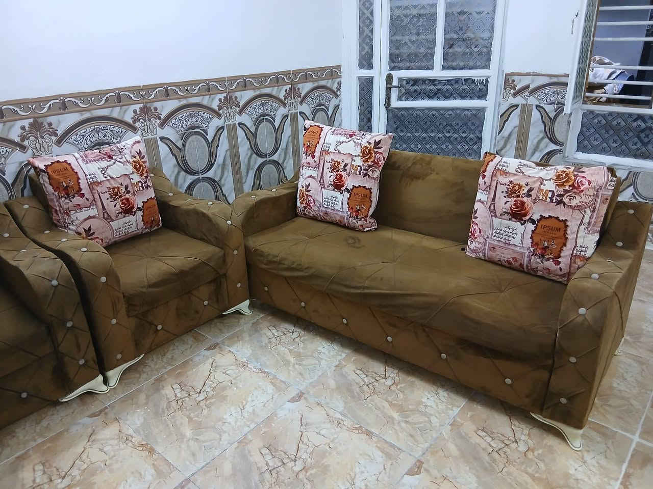 سلام عليكم تخم ١٢ مقعد للبيع مابي اي ضرر او كسر مع ميز السعر ٢٠٠ الف مكان حي الجهاد


**إذا كنت صاحب هذا الإعلان وتريد حذفه لأي سبب، رجاءا أرسل رسالة إلى الدعم الفني**