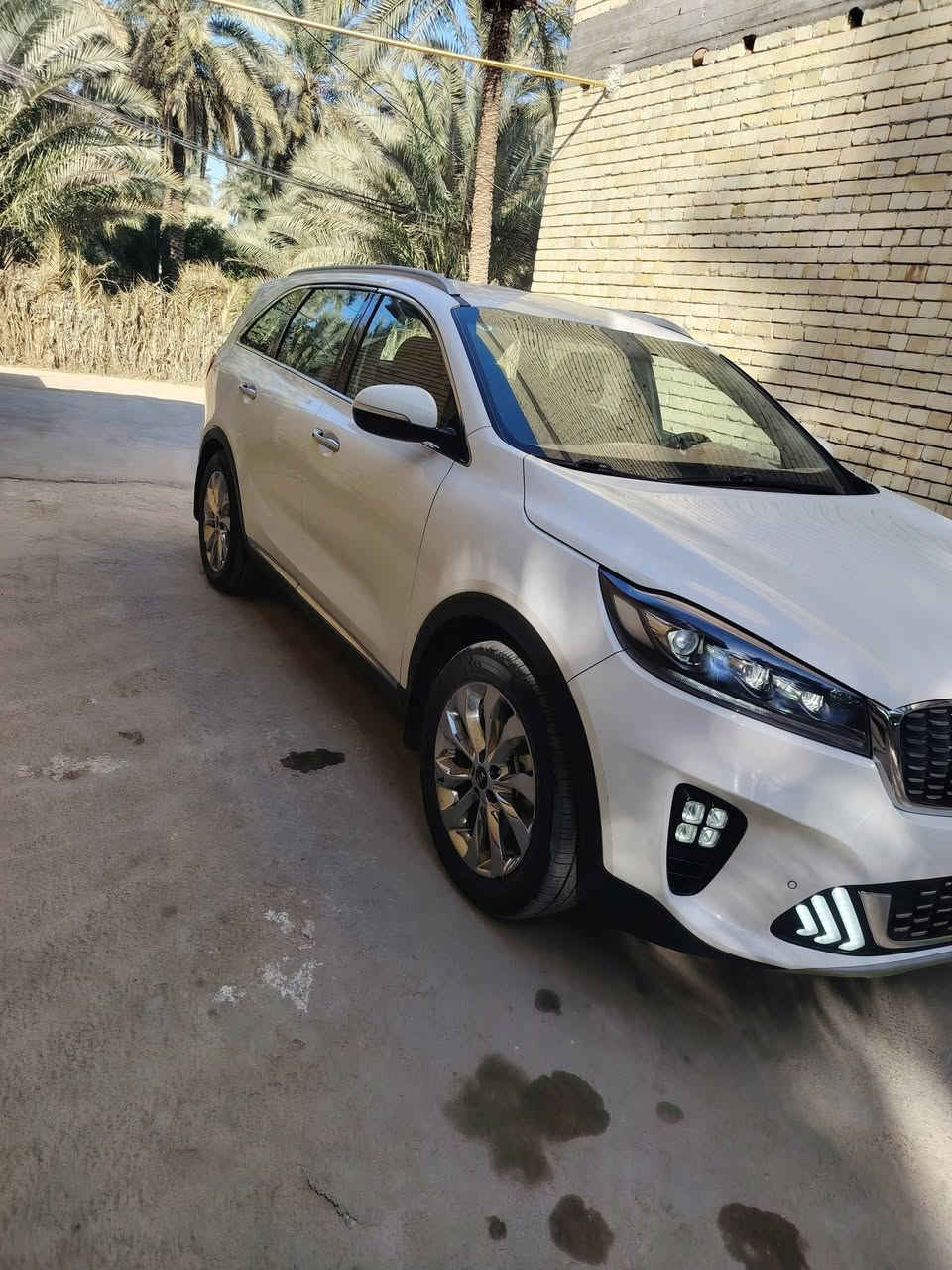 سورنتو موديل ٢٠١٩فول عده الفتحه السعر ٢٥٥ بيه مجال *********** مكاني كربلاء .
