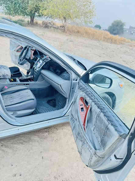 السلام عليكم.
كامري خليجي موديل 2008 ابيع حزام وهيه مو حزام وبيه دواخل تخم تاير جديد 

تدفئه وتبريد فول 

صدر فول 

فتحه سقف 

تبريد قطعتين 

كير محرك شرط 

هزه جديد رقم اربيل شرط التحويل سنويه بسمي السعر 95 وبيه مجال السياره شرط ما تصرف عليه ما ناقصه كلشي للستفسار اتصل ***********
‭0788 293 9443‬
