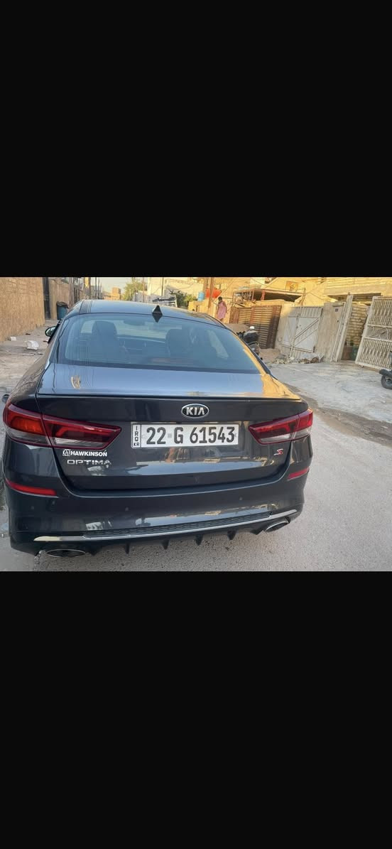 سلام عليكم بسعر مناسب مناسب اوبتما موديل 19 فول للاخير رقم شمالي مكانها بغداد ماشيه 87 باسمي *********** السياره سونر مرفق بدون دواخل وكل نقص مابيها
