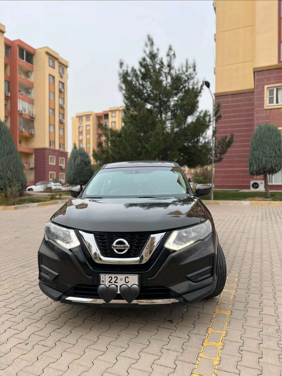 Nissan Rogue 2017 s 
نيسان روج ٢٠١٧ مواصفات s
تحكمات ستيرن شاشة كاميراو تيريد مركزى 
٤ پارچه صبوغه (صقف و صندوخىتوزيك كالبووته )
گير و مكينه به شه رته( ارباكى سوكان شان سيسته مه )
123هزار مايلا رويشتيه  رقمى نويه 
دهوك  ***********
سعر :-120ورقة و مجال
