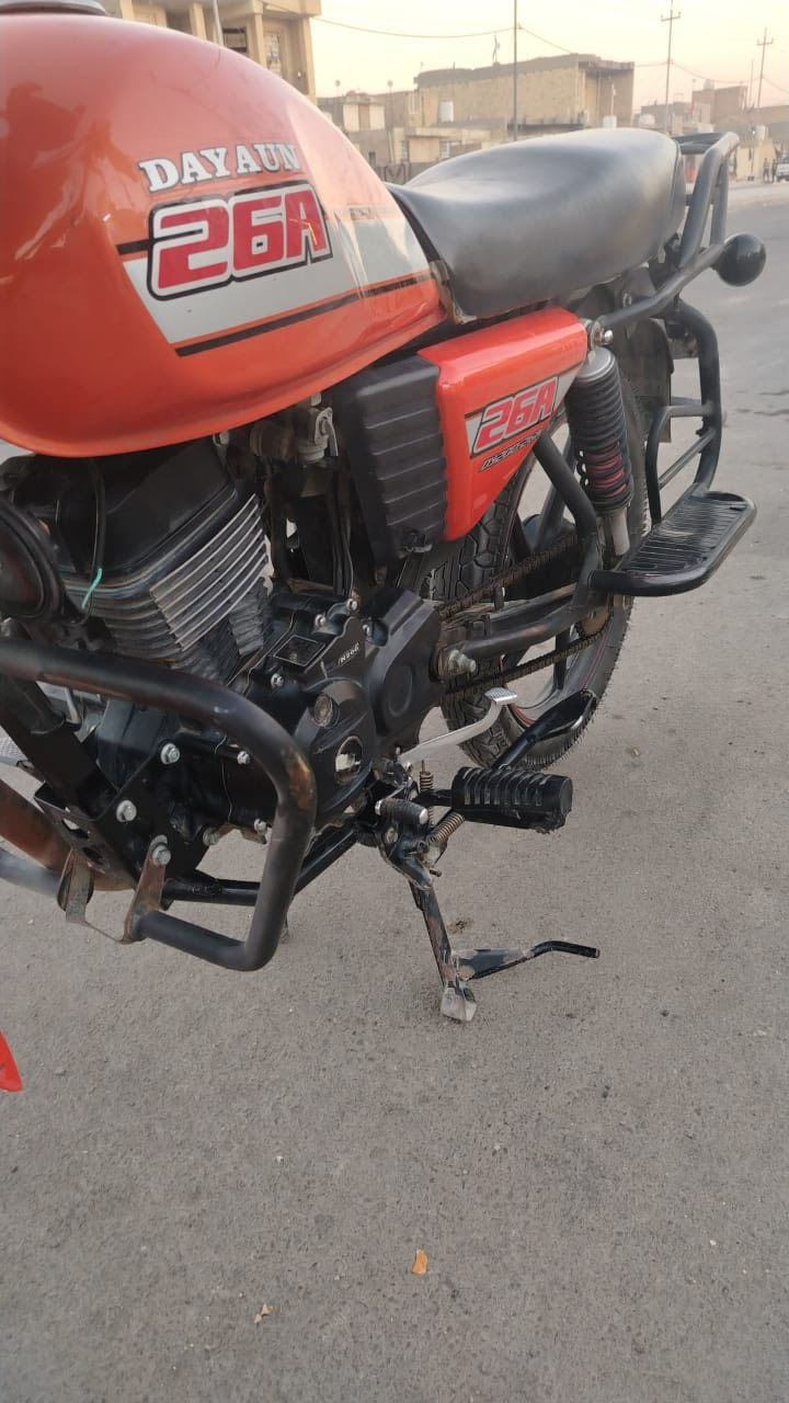 السلام عليكم اخوتي العزاز دايوان للبيع موديل 20 مكفوله اوراق كامله الدراجه برغي مابيها نقص نضيفه ومكينتها صلاوات على محمد كلشي بيها شغال الدراجه دبل اشاراه عالي ناصي هورن مابيها كل نقص السعر مليون و100 وبيها مجال جداا بسيط للتواصل رقم الهاتف  + واتس اب *********** مكاني كوت حي الحكيم ( حياكم الله )❤️
