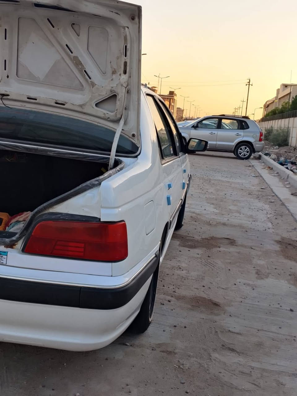 سلا م عليكم للبيع بيجو بارص مويل 2014 رقم بغداد رقم مميز رقم انجليزي باسمي سنويه جديده 2030 سياره جاهزه من كل شيء ماكينه جديده حداديه جديده كهربائيات كلها شغاله منظومه جنون تخم تاير ابو الخط سياره اي شيء ما ناقصه وبالعافيه اللي يشتري العنوان في بابل الرقم ***********
