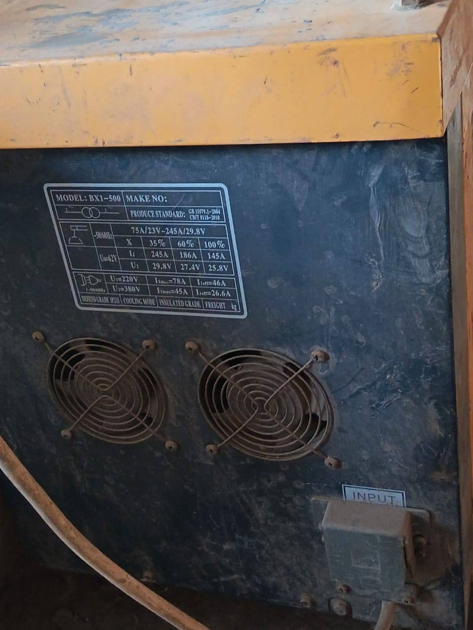 السلام عليكم 
مكينه لحيم تريفيز ستعمال قليل شغاله لحيم قوي للبيع السعر خاص 
او الاتصال ع الرقم ***********
