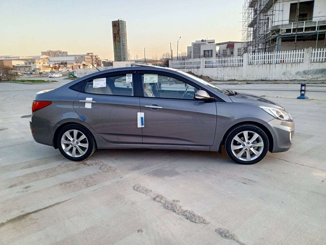 السلام عليكم للبيع هونداي اكسنت خليجي موديل 2016لون نفطي كفاله عامه بدون صبغ بيه تعديل شبر بلجاملغ سياره كلش حلوه وجديده مواصفات نص فول بدون بصمه فقط سلايت ويل كب 5ويل بك لايت شمعه اشاير بلمرايات تحكمات ستيرن نضام ايكو بلاجكتور 4دسك  نضام ABS داخل بيجي شاشه ايباد كامره مواصفات كلش حلوه سياره جديده واحله من لصور وجاهزه بدون اي مصرف اونقص ماشيه88حقيقي سياره مال بيت كير محرك تبريد كله بشرط عل وضع لشركه مامفتوح محرك 1600دوش كيرAt سيرفس كامل مسويله تخم تايرات جديد صدر امامي خلفي جديد لوك دهن فلاتر كله جديد هايدروليك جديد سويجات ثنين سبير عدا شركه  سنويه ارقام كله جديد لل2028وبسمي تحويل بنفس ليوم مكان السياره ب #السليمانيه السعر 116ورقه ومجال كلشش بسيط الشراي يخابر ***********
