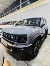 للبيع جيتور T2 ماشيه 14 الف فول ١/١ بغداد رقم جديد داخل زيتوني مكانهة ...