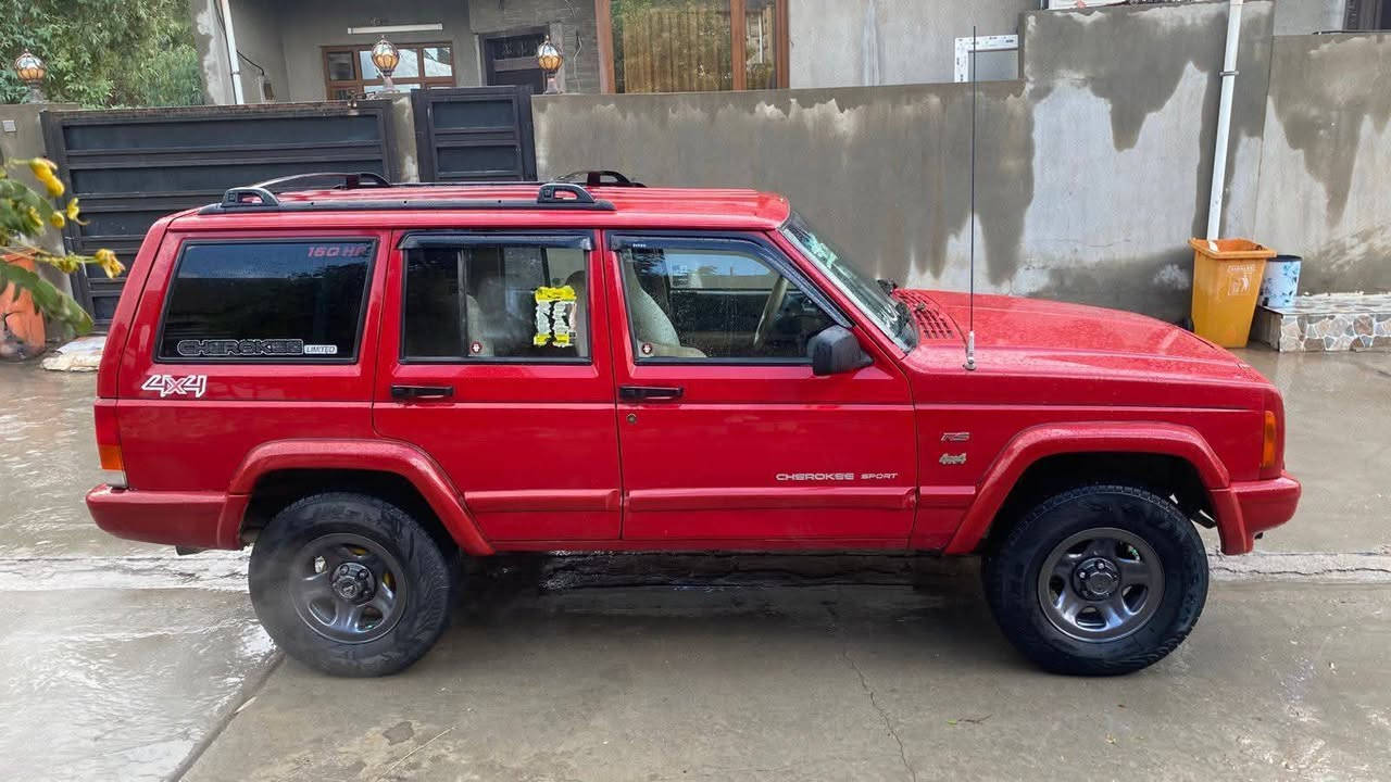 جيب شيروكي موديل ٢٠٠٠ كير اوتوماتيك وتبريد سيارة جاهزة بدون ضرر بدون صبغ قطعتين كلير بدون معجون
شرط الاكسل وكاردن شرط الكير ومحرك سعر ٧٢ ومجال عنوان كركوك شوراو ***********......*********** كركوك, العراق
