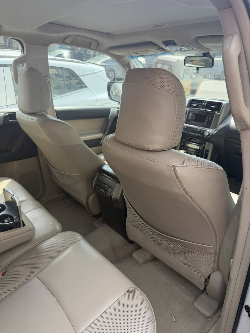 برادو موديل 2011 ماشيه 95 سونر موضح بل صوره 6 سلندر فول مواصفات جديده رقم صاحبه ***********
