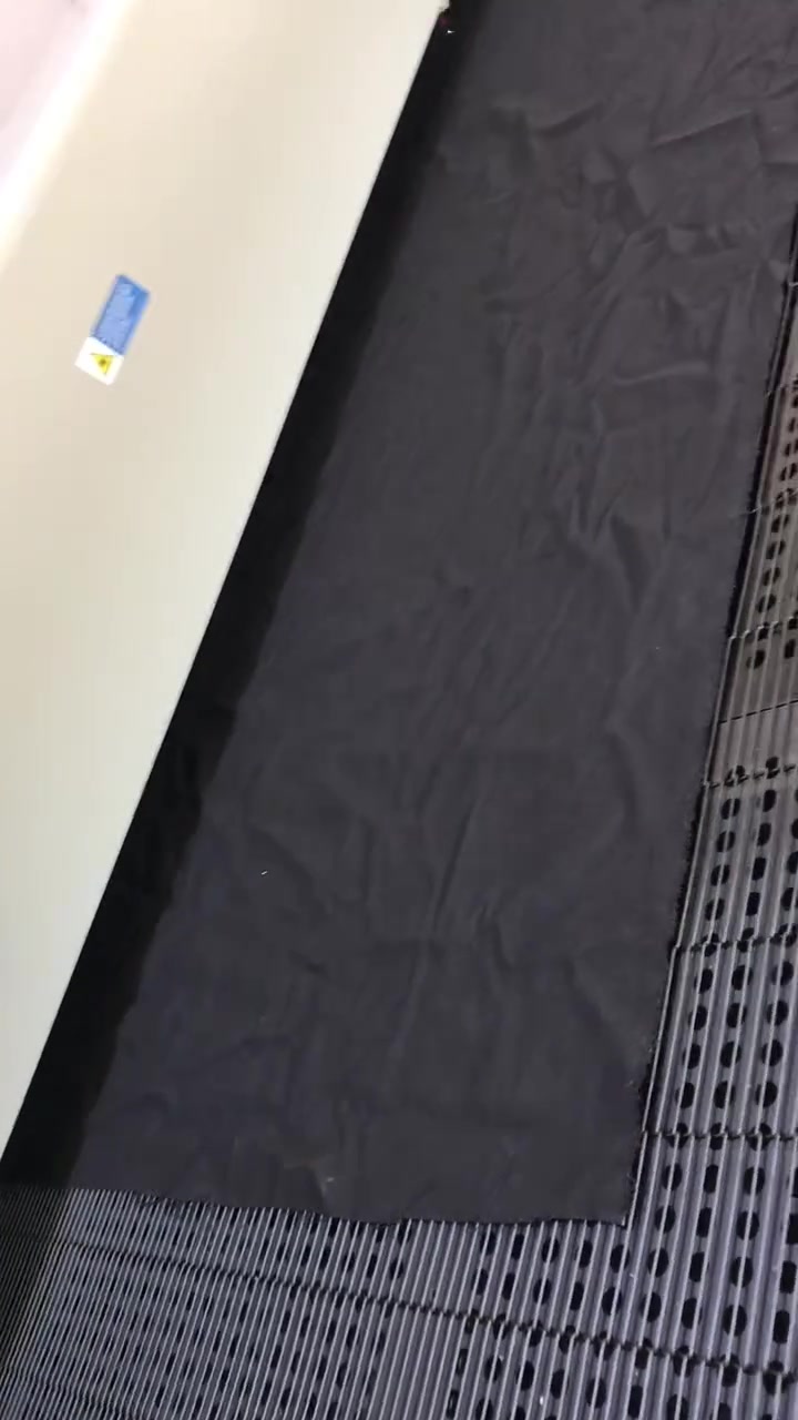للبيع ماكينة ليزر CO₂ CNC بحالة ممتازة
القدرة: 130W (Peak 147W)
الموديل: W6

تبلغ مساحة عمل الجهاز 1600 × 2600 

سنة الصنع: 2024
الحالة: شبه جديدة / استخدام خفيف
تشمل: (مبرد ماء + اكسسوارات )
مناسبة لقص:
الخشب – الأكريليك – الجلد – القماش – البلاستيك
دقة عالية وسرعة ممتازة
جاهزة للعمل مباشرة
 الموقع: (البصره)


**إذا كنت صاحب هذا الإعلان وتريد حذفه لأي سبب، رجاءا أرسل رسالة إلى الدعم الفني**