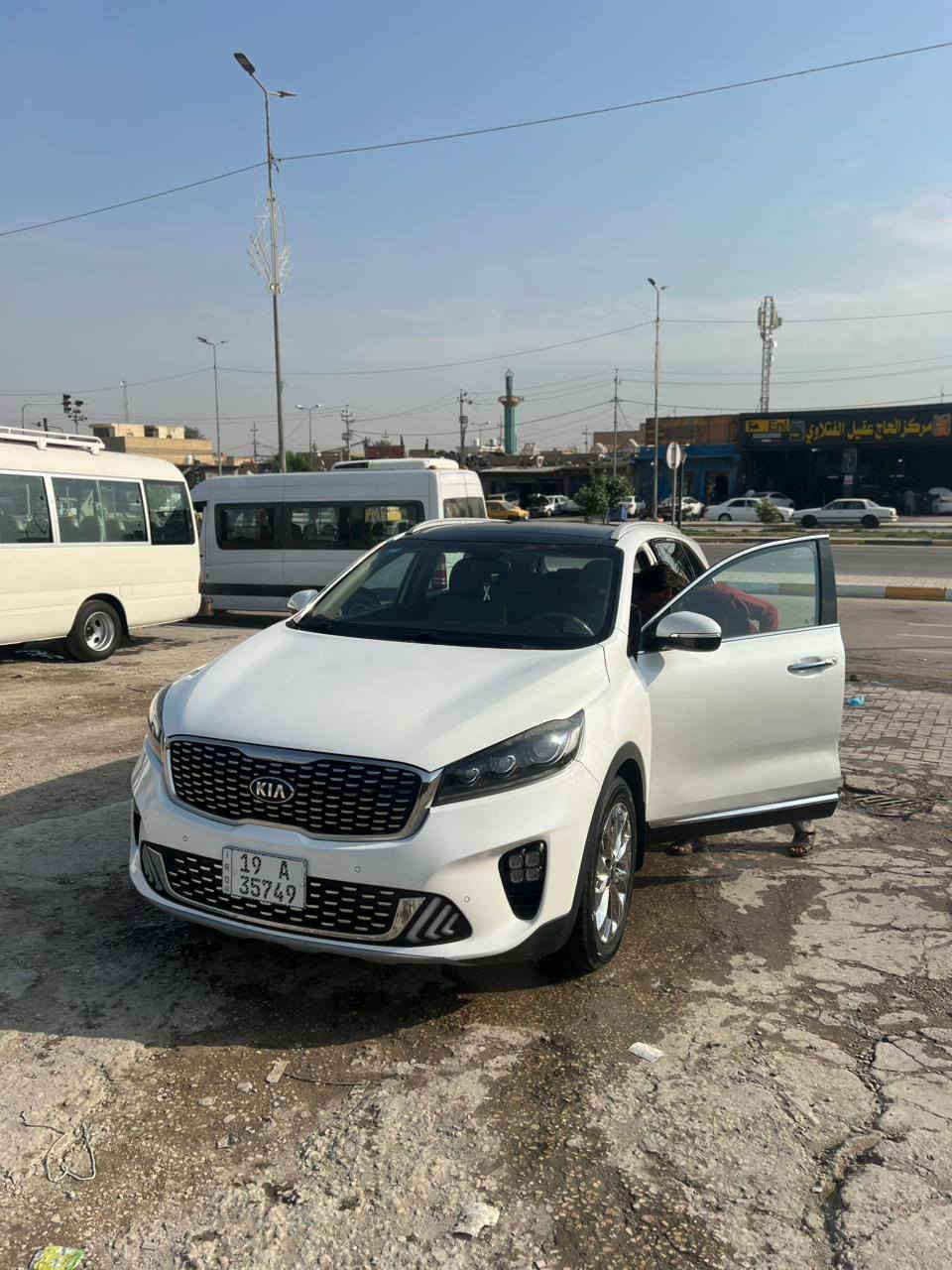 سورنتو 2018شكل2020مكفوله من الصبغ والتبديل السياره فول مواصفات السعر ٢٣٥ وبي مجال***********
