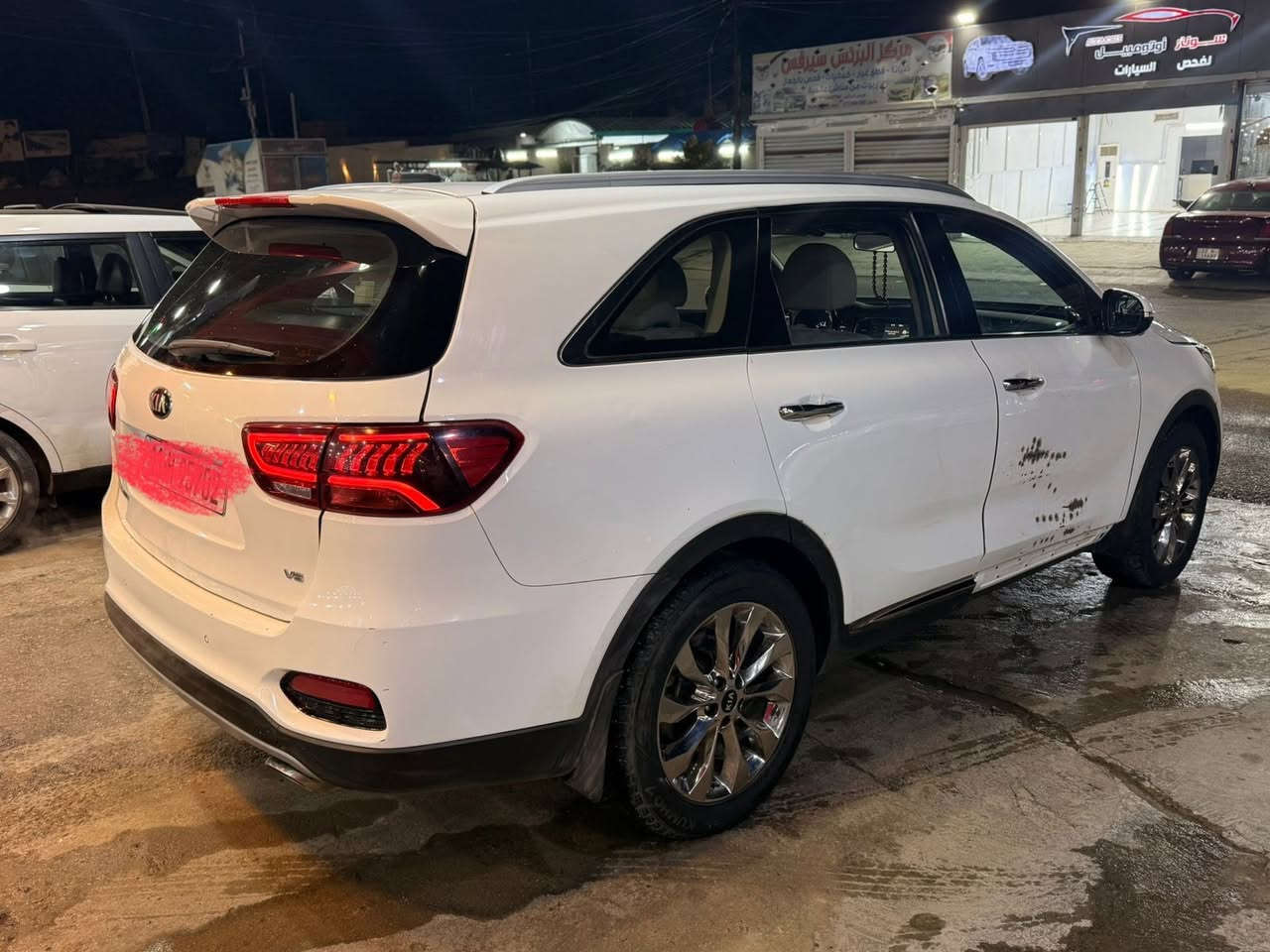 السلام عليكم
كيا سورنتو 2020
وارد خليجي فول 1/1
السيارة بيها حادث مسمكره كامله 
تحتاج صبغ وبعض الترتيبات
محرك 6 سلندر
ماشية 45 حقيقي
بانوراما
بصمة دخول + ابواب
شاشة كبيرة + كامرات محيطية 360 درجه
مري شفط
جنطة كهرباء
4 كامرات
هندبريك كهربائي
7 راكب + 3 قطع تبريد
ويل حجم 19 كروم
كراسي كهرباء
حساسات امامي +خلفي
رقم بغداد الجديد بسمي
السعر 170
للاستفسار ***********
