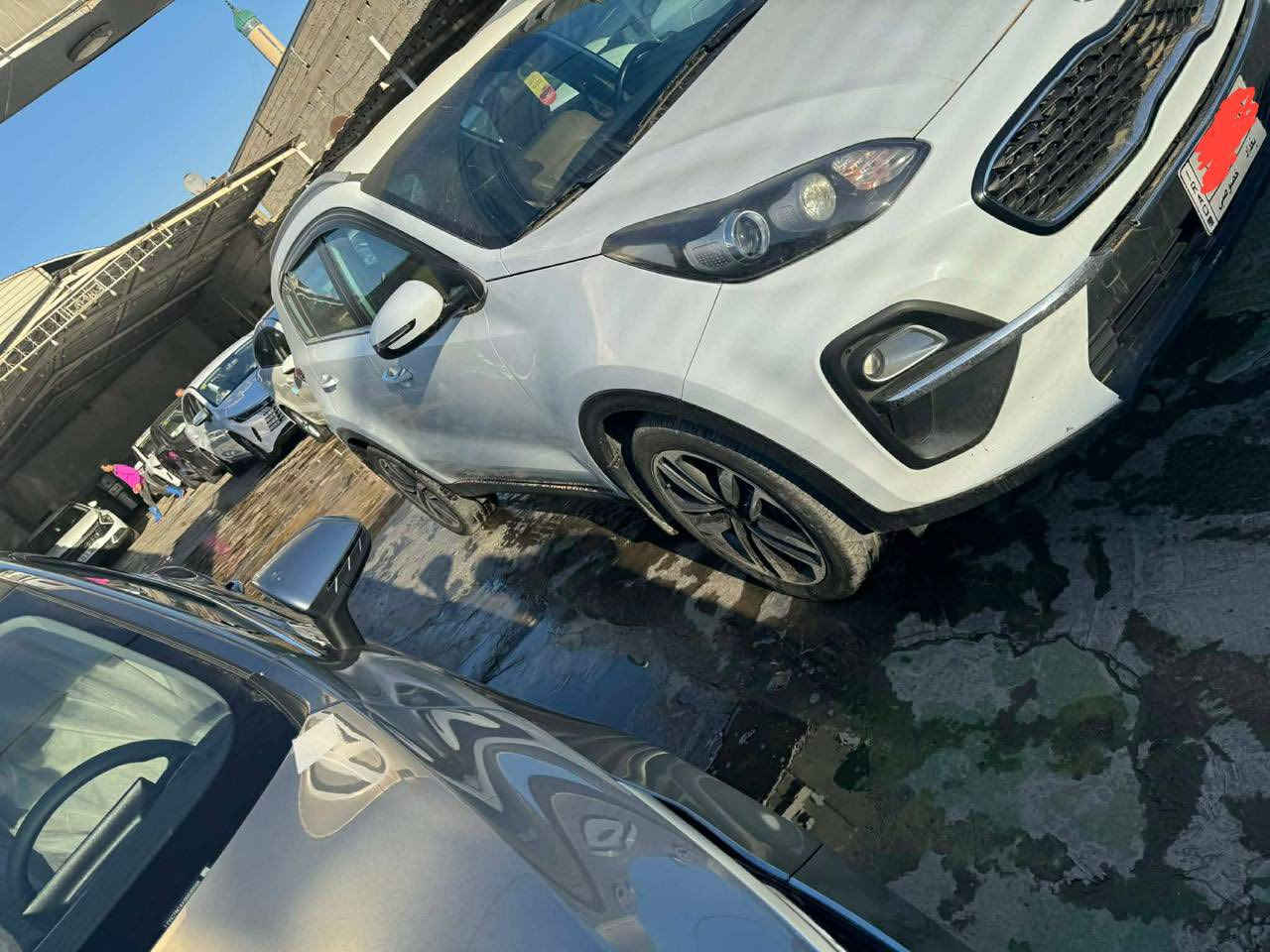 للبيع سبورتج خليجي موديل 21
ماشية 58 
بيها بارد بين باب الخلفي الايمن وهلال جاملغ
السعر 200 ورقه
للاستفسار ‭0783 302 0047‬
