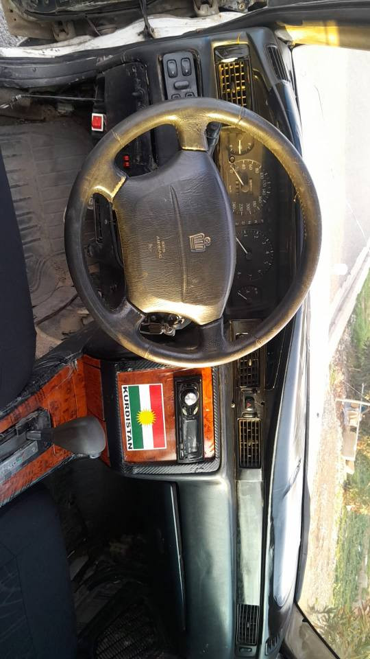 سڵاوی خواتان لێبیت ئەو کراونەمان هەیە بۆ فرۆشتن مۆدیلی  1997 گێر و مەکینە  vvt  تۆماتیک   بەشەرتی هەزار ڤیتەر دەی فرۆشم سیارەکە ئی معرەز نیە  ماڵی دۆستە  زۆر بی کەیشەیە  سیارەکە  گرمی و فلچەو و  تەنزیل و سەماعەی تازە بۆ بستراوە   سیارەکەی 2  ساڵەی لای خۆمانە مەسرەڤی تی دانیە    سیارە ماڵی دۆستە دزیاری و قەرداری  بەشەڕتواتا بی سەرەتایە  لە کۆیەم ***********  ئادمین گیان وەری گرە كويسينجاك, أربيل
