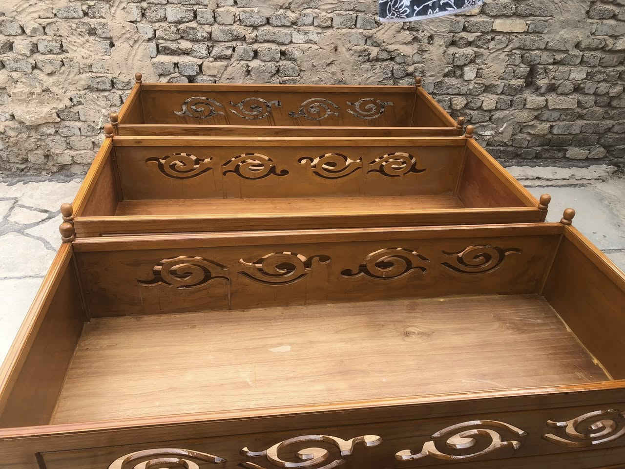 السلام عليكم ورحمة الله وبركاته
جرابي اطفال للبيع عدد ثلاث 
حطاطة  صاج جدد غير مستعملات 
طول 160. عرض 70 . ارتفاع 80 . 
سعر الواحدة 125 إلف 
تواصل اتصال ع الرقم 
***********
