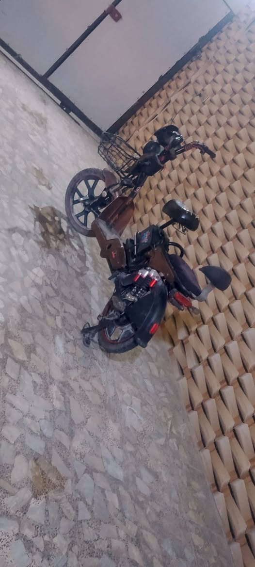 سلام عليكم ورحمه وبركاته دراجه شحن البيع الدراجة كاملة السرعة 99 بطاريات جديده الشاشة بلاتوث السعر 200بيهة مجال مكاني نجف الاشرف حي الرحمة التواصل وتساب***********
