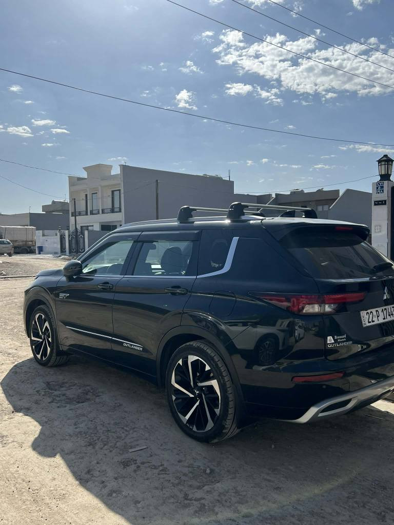 Mitsubishi Outlander 2023 Phev  
ئاوتله دةر ٢٠٢٣فوول فوول مواسه فات
سى مؤد 
هايبريد 
به نزين 
كاره با 
پانوراما
داتاشو
پينج مودي ليغوريني هه يه 
ئيكؤ
سپؤرت 
نؤرمال 
بةفر
هه وراز 
كوشن خزن
كوشين هيته ر
كوشين سارد 
كوشين كارةبا 
كوشين جلد 
شاشه گه وره 
پينج كاميرة 360
رادار 360
راداري غةتي جادة و ئاوينة 
ويل كةپ
تعدي سورعة 
ئوتو ستوپ
ئؤتو هؤلد 
بريك بةسمة 
دةركة بةسمة 
بةسمة و شغال 
سندوق شةفت 
سي مقعد 
ناو قيسي 
چوار تايةي نوي ماركةي لو بةستراية 
رةقةم و ژينگة هةمووي نوية 
تةعويل و غرامةي بةشةرتة 
دينار مةسروفي تيدا نية 
سبوغ دوو جي بست بست هةيتي باقى وةسلام ارباك سيستةمة
سعر 235و مەجال أربيل, العراق


**إذا كنت صاحب هذا الإعلان وتريد حذفه لأي سبب، رجاءا أرسل رسالة إلى الدعم الفني**