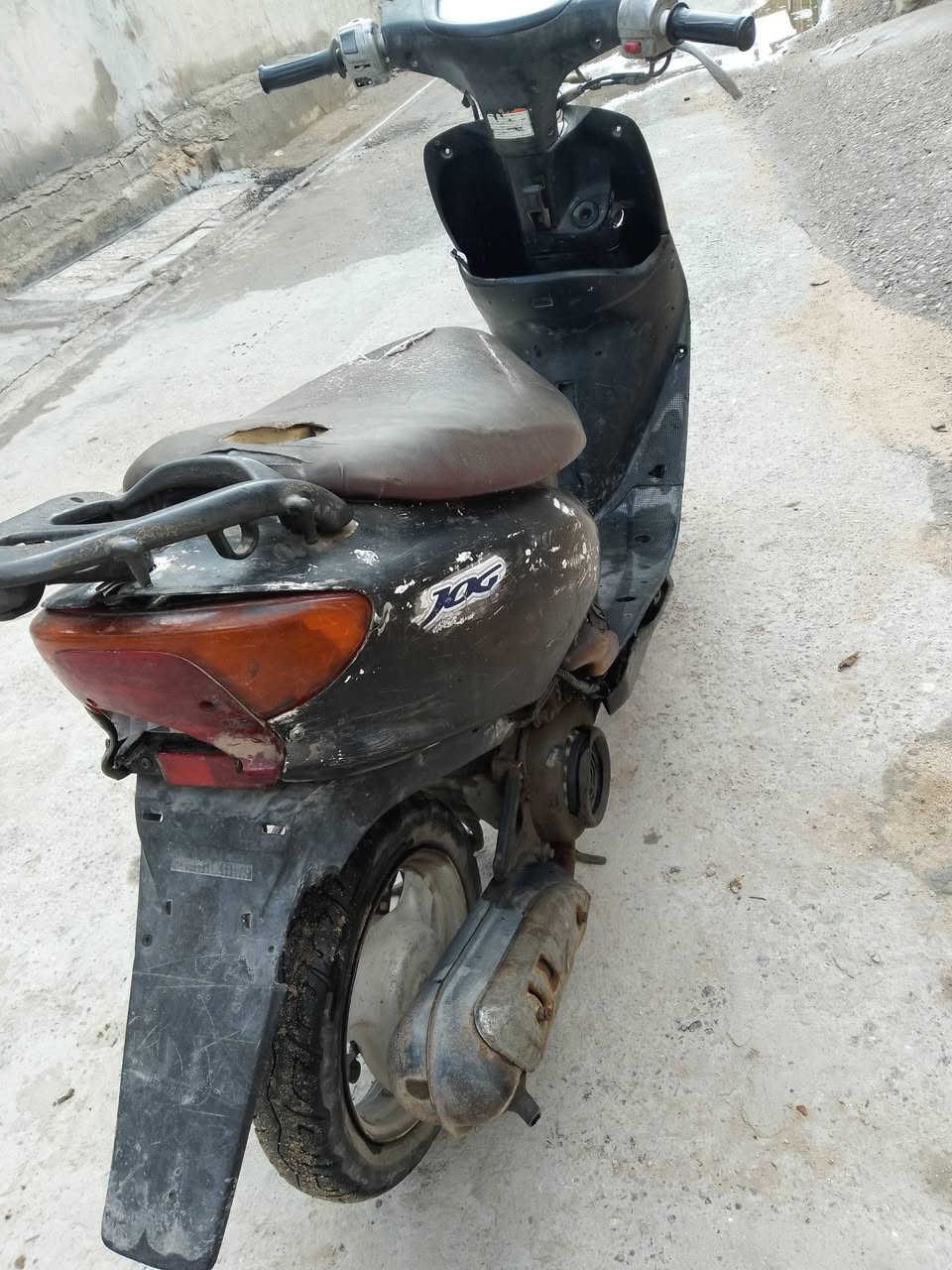 دراجه عصفوريه سرعه 60 تشتغل وتطفه ابيع كوم حديد شراي يخابر ***********
