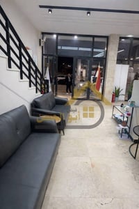 محل للايجار • حي عمان • موقع ممتاز