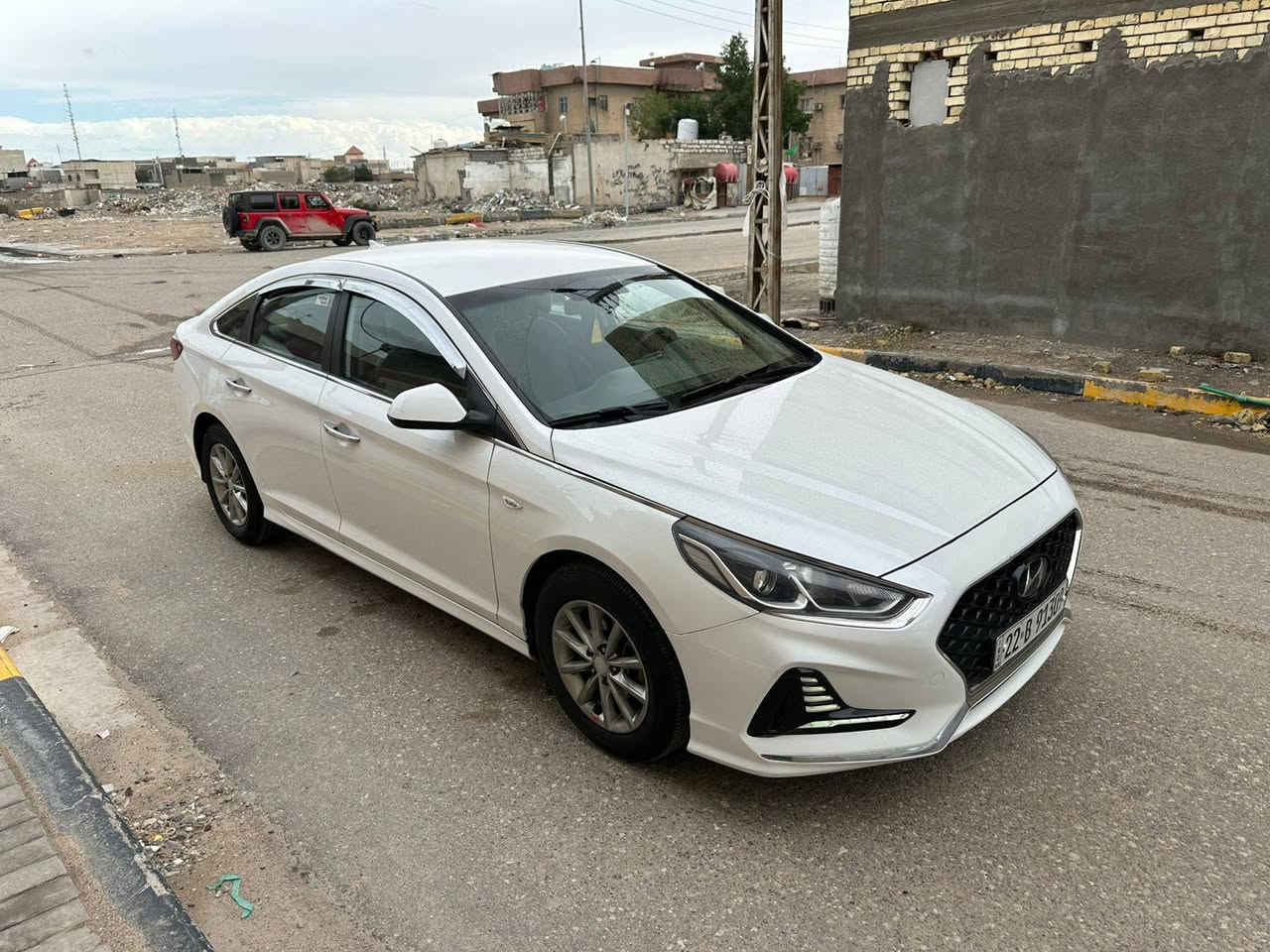 هونداي سوناتا مديل 2018 رقم اربيل الدولي سنويه وهزه كله جديد وارد كوري بيه جاملق وبنيد من كوريه صبغ بدون ضربه خط واحد غاز  سياره جاهزه كل نقص مابيه فول مواصفات بصمه للاستفسار اكثر اتصل *********** مكاني بصره السعر مناسب 137 قفل
