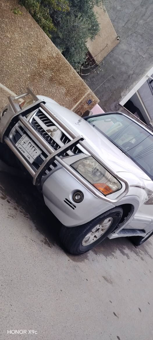 السلام عليكم.. رمضان مبارك عليكم جميعا
باجيرو خليجي 2003 للبيع ابيض كفالة عامة من الصبغ و التبديل و الضربة.. السيارة جاهزة من ناحية محرك و كير و تبريد و كهربائيات جام كهرباء شغال و مري شفط سنتر لوك. الصدر نضافه ٥٠ بالمية دبلات جدد تايرات تخم جديد.. جميع الانارات شغالة و اشارات ترحيب شغالة..السيارة رقم بغداد مميز.. السيارة بيها نقوصات بسيطة.. السعر ٨٨ ورقة و بيها مجال للاستفسار ***********
