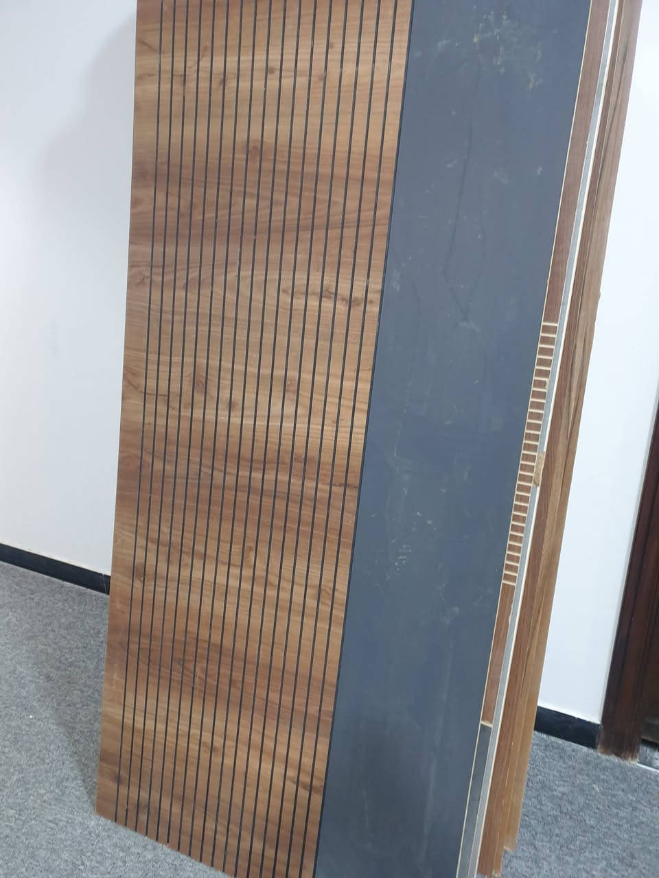 بلايود أن دي أف ١٠ مام ٩٥×210 جديد غير مستخدم موجود كميه وبعد بيه ألوان مختلفه 
1


**إذا كنت صاحب هذا الإعلان وتريد حذفه لأي سبب، رجاءا أرسل رسالة إلى الدعم الفني**