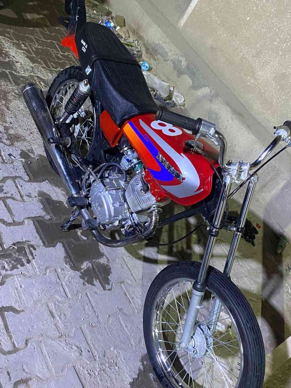 تايكر2021 للبيع ❤
سلام عليكم ايراني تايكر حربي دراجه خير من الله شلعه ومعدل تخبل بيه ويالهه مال نامه اصليات جدد هنه وتايرات مصارلهن سبوع راسطه باكستانيه اصليه دبلات امامي خلفي كله شغال دراجه هندر واحد بكل وقت دراجه كامله مابيه نقص برغي تجي تشغل وترايك وين متريد كابريتر جديد سترين ومجامع جدد صالصنه ما سولف عليه صوته يخبل ولدراجه شوفت عينكم نصبه تخبل رايده ب375 وبيه مجال حك الجيه مكاني بغداد/بغداد الجديده 
*********** وبي وتساب
