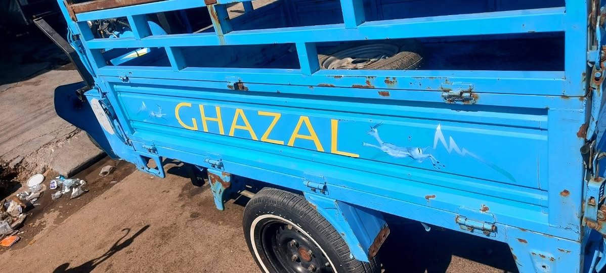 السلام عليكم ستوته للبيع كامله كهربائيات شغاله سلف او هندر مكينه ناعمه تايرات جدد الدراجه ابلاديه امانت الله  العنوان بغداد ***********
