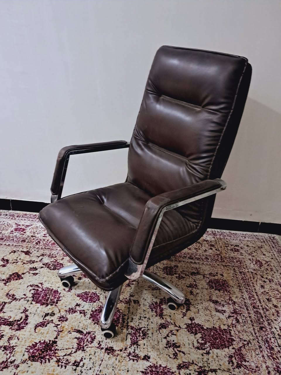 سلام عليكم مرخصت الادمن أغراض للبيع مكان لبياع شرطه الخامسه اي استفسار خاص غراض كلهن نظيفات شري خاص او اتصال عل رقم بي وتساب


**إذا كنت صاحب هذا الإعلان وتريد حذفه لأي سبب، رجاءا أرسل رسالة إلى الدعم الفني**