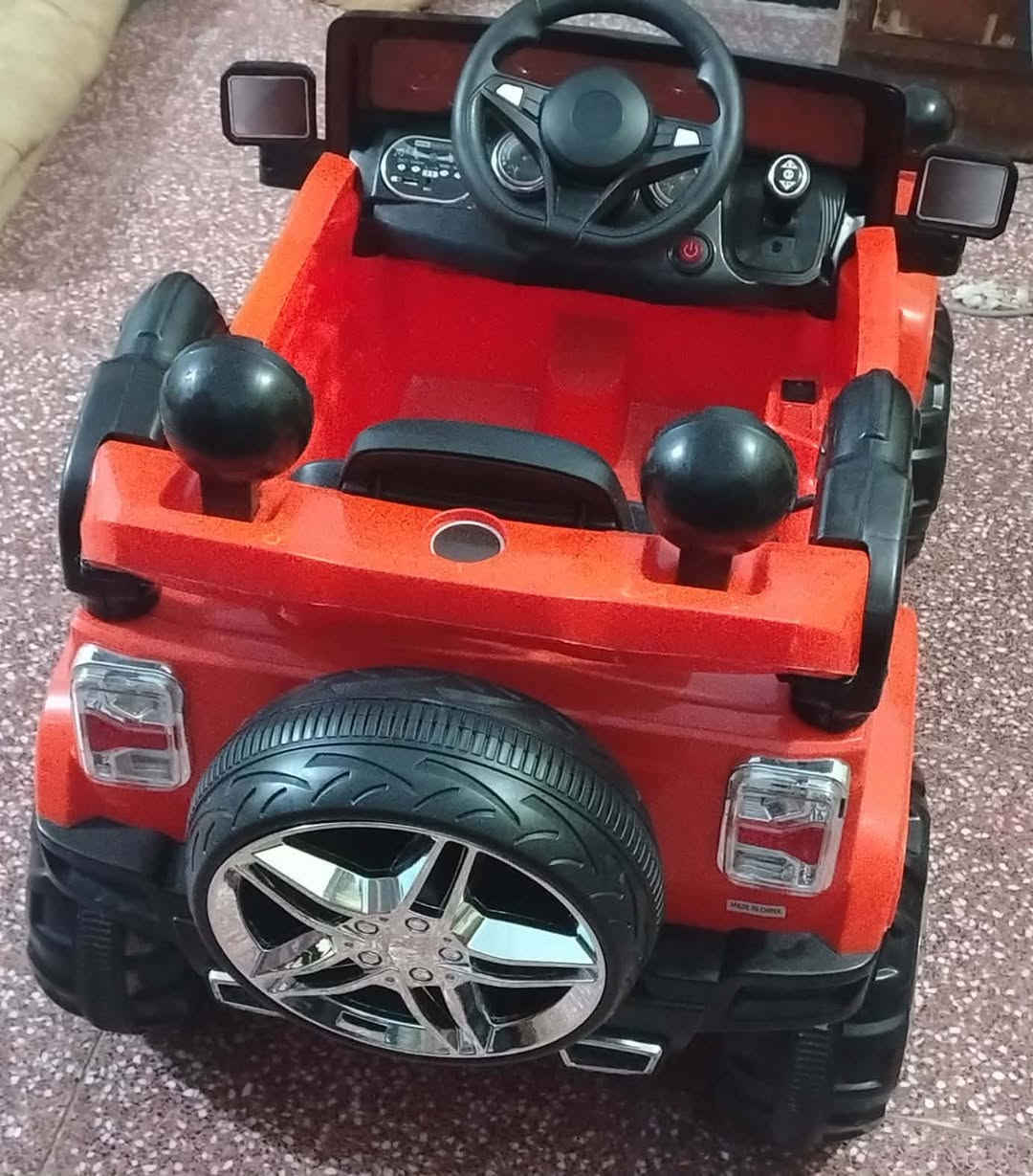 سيارت اخت الجديد السعر ب١٠٠ وبيه مجال المكان ميسان الدفاع والشراي يراسل ونطي رقم راعيه


**إذا كنت صاحب هذا الإعلان وتريد حذفه لأي سبب، رجاءا أرسل رسالة إلى الدعم الفني**