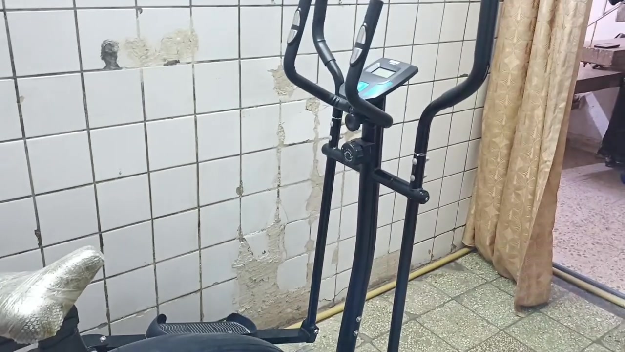 تخم للبيع  عشر مقاعد وبايسكل


**إذا كنت صاحب هذا الإعلان وتريد حذفه لأي سبب، رجاءا أرسل رسالة إلى الدعم الفني**
