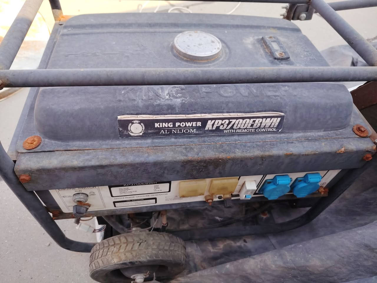 سلام عليكم من رخصه الادمن عندي هاي المولده للبيع مااعرف سعره الي يريده ينطيني حكه وياخذه رقم تليفون *********** اتصل
