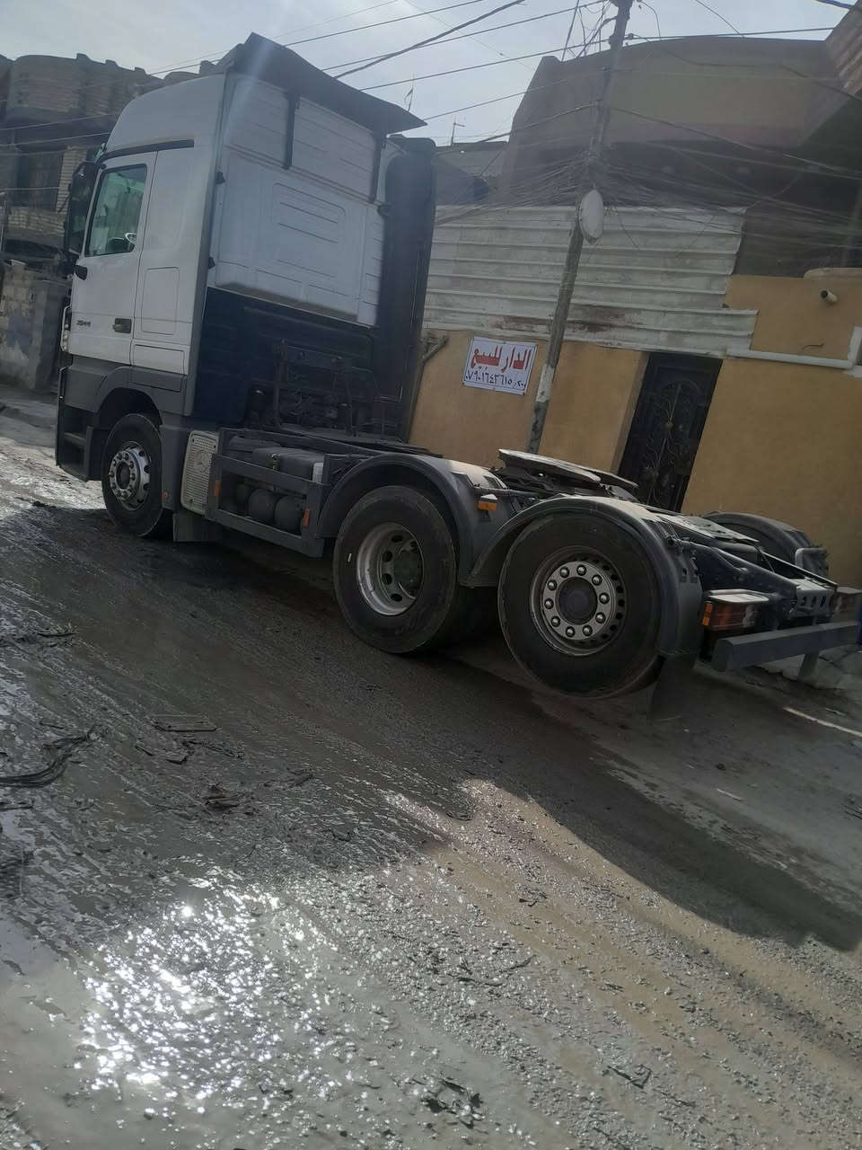 اكتروز لبيع مكفوله عامه مكانها بغداد تخم تاير موديل ٢٠٠٤ فول مواصفات
مرسمه عربانه اربع محاور تحويل ثاني يوم 

***********
