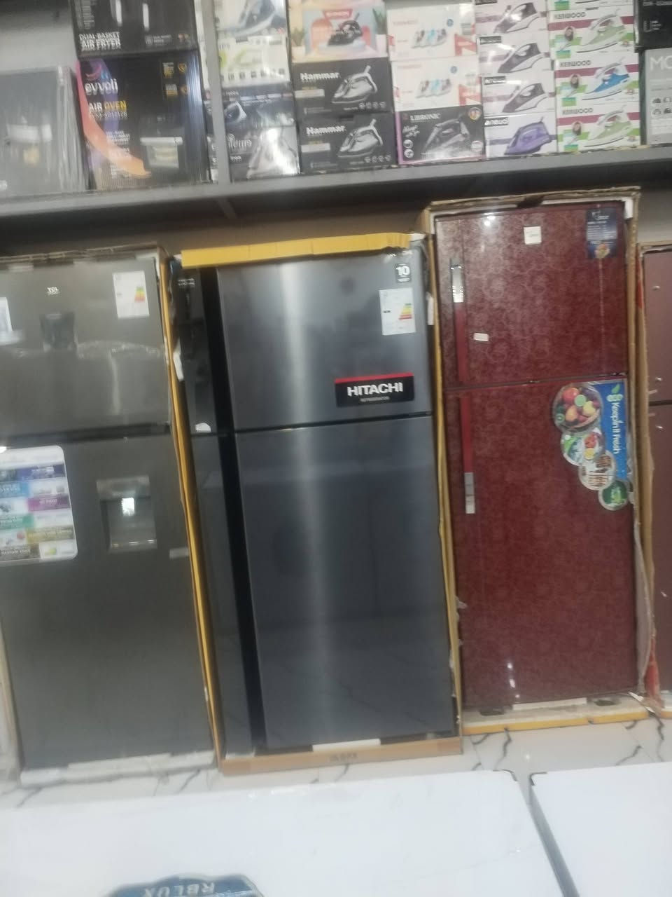 يتوفر لدينا ثلاجات مختلف الماركات والأحجام كما موضح في الصور نقدا وبالتقسيط 
#جمعيةبيتي
#للبيع بالتقسيط


**إذا كنت صاحب هذا الإعلان وتريد حذفه لأي سبب، رجاءا أرسل رسالة إلى الدعم الفني**