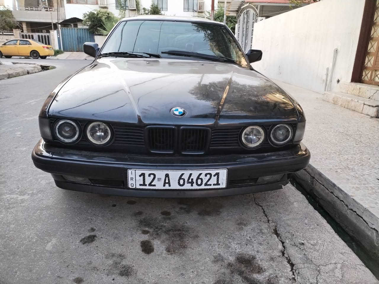 بي ام ٧٣٠ فل مكينه كير شرط تبريد ثلج صبغ جماليه بدون حدث موديل 1992
***********
